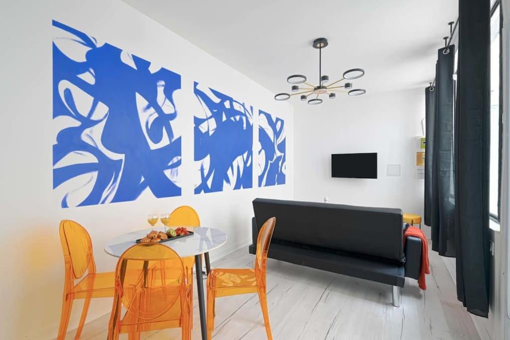 Modern Large For 3 Parijs
